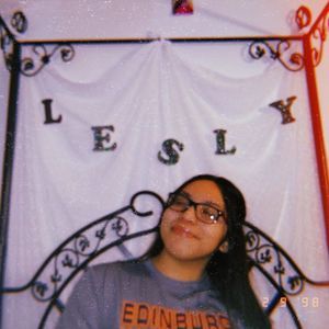Meet your Posher, Lesly